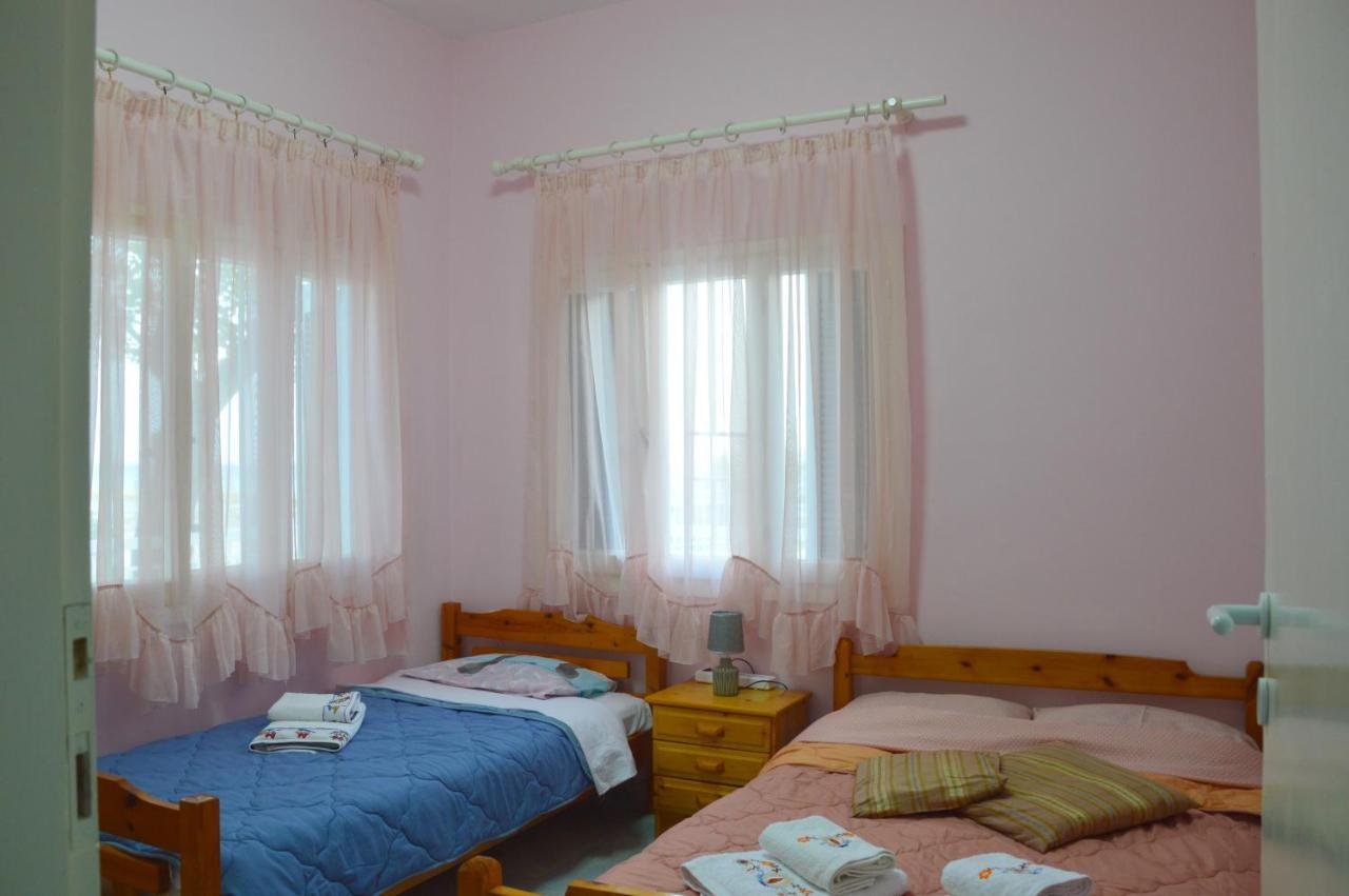 Antony Apartments Nea Plagia Extérieur photo