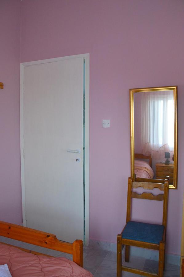 Antony Apartments Nea Plagia Extérieur photo